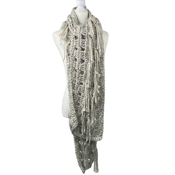 Scarf rectangle chunky knit  fringe detail long 84” - Picture 2 of 9